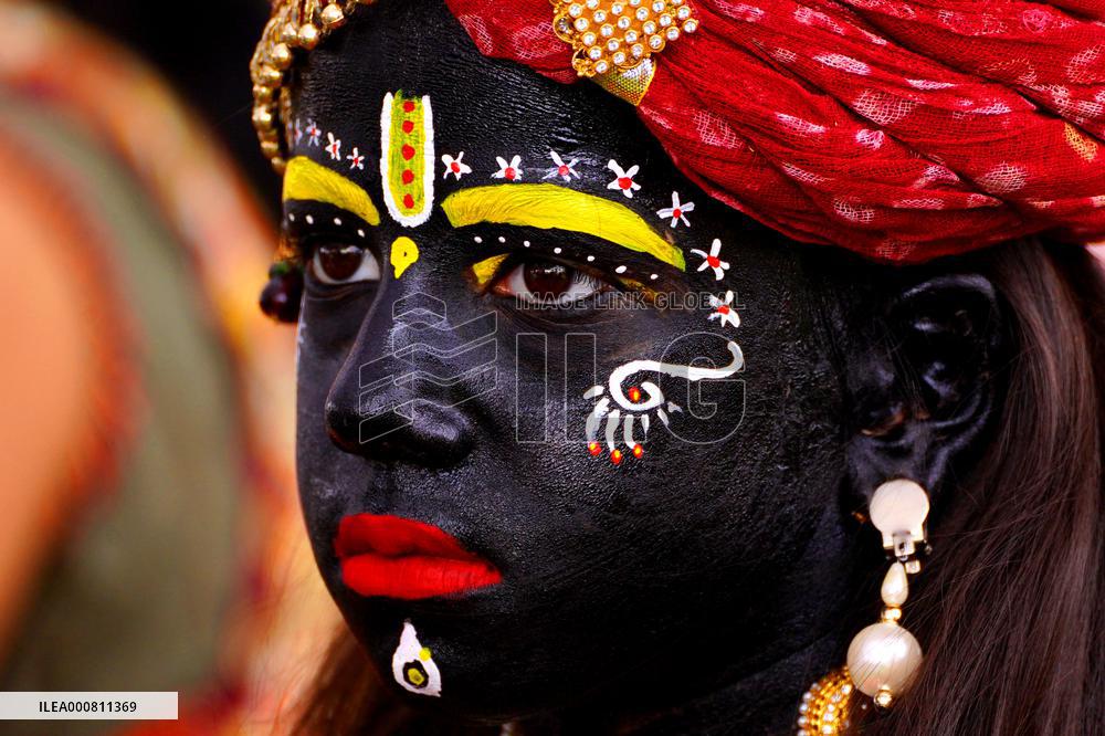 Children dress up as Lord Krishna to celebrate his birth - India