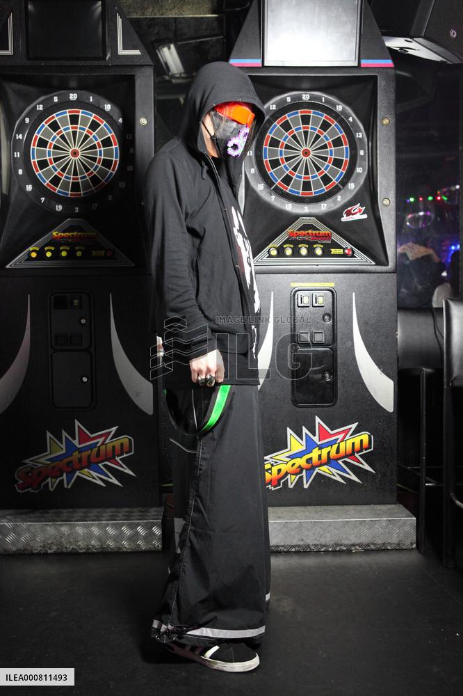 Shuffler fashion