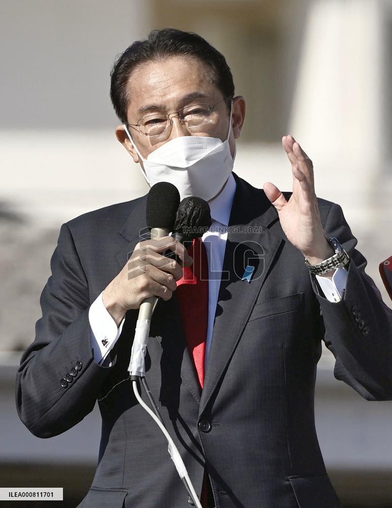 Campaigning for Japanese general election