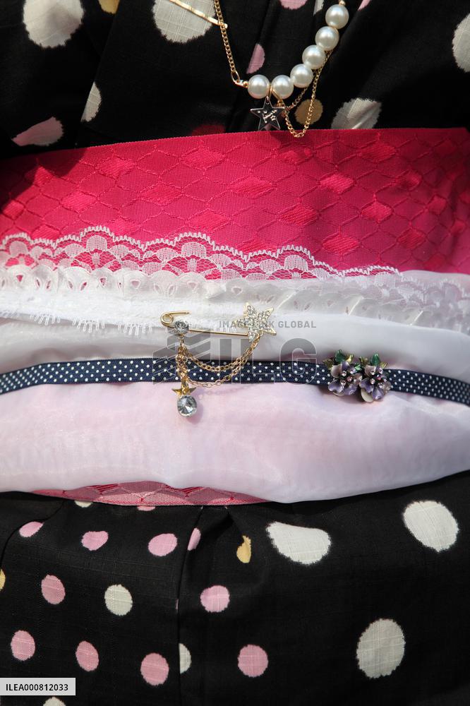 Japanese Yukata Style