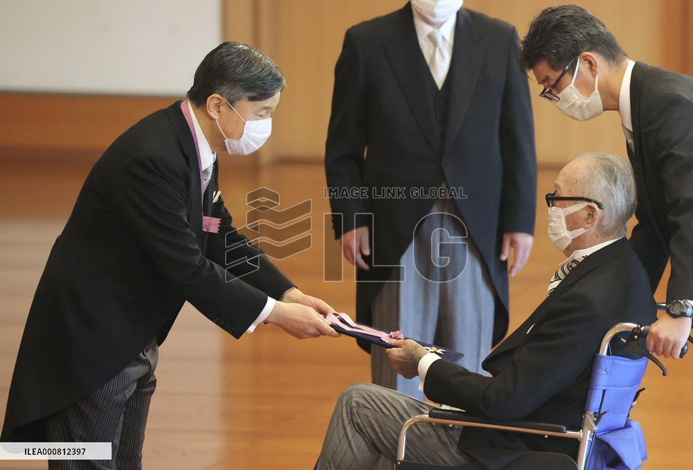 Imperial Palace ceremony for Order of Culture recipients