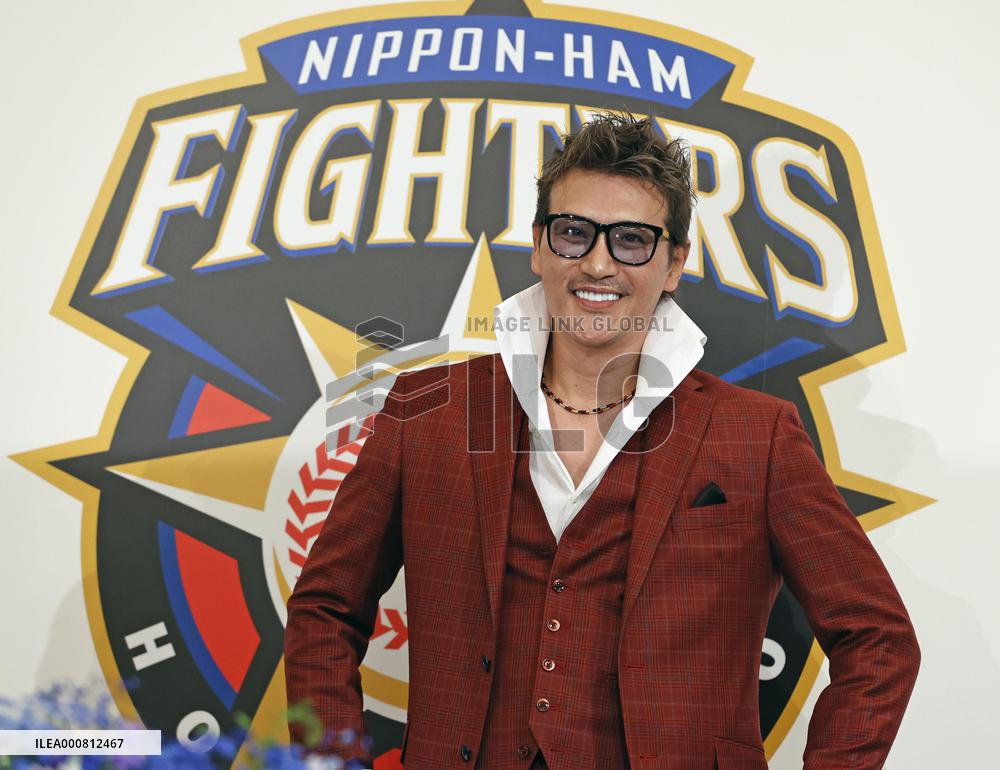 Baseball: New Nippon Ham manager Shinjo