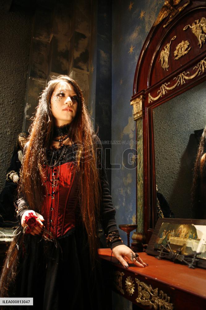 Visual-kei Gothic fashion
