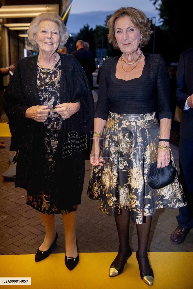Princesses Margriet And Beatrix At A Dance Event - Netherlands