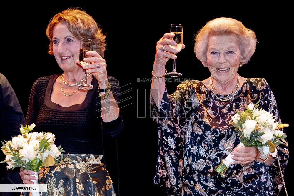 Princesses Margriet And Beatrix At A Dance Event - Netherlands