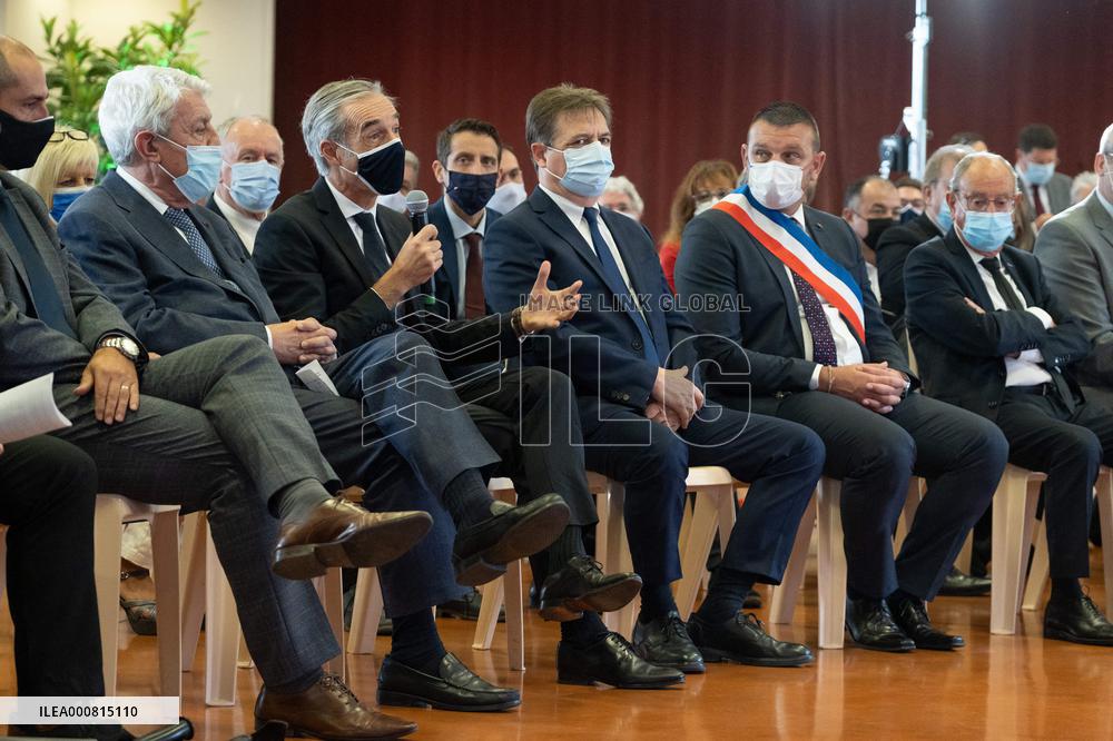 Jean Castex in Castres to announce the launch of Castres-Toulouse motorway