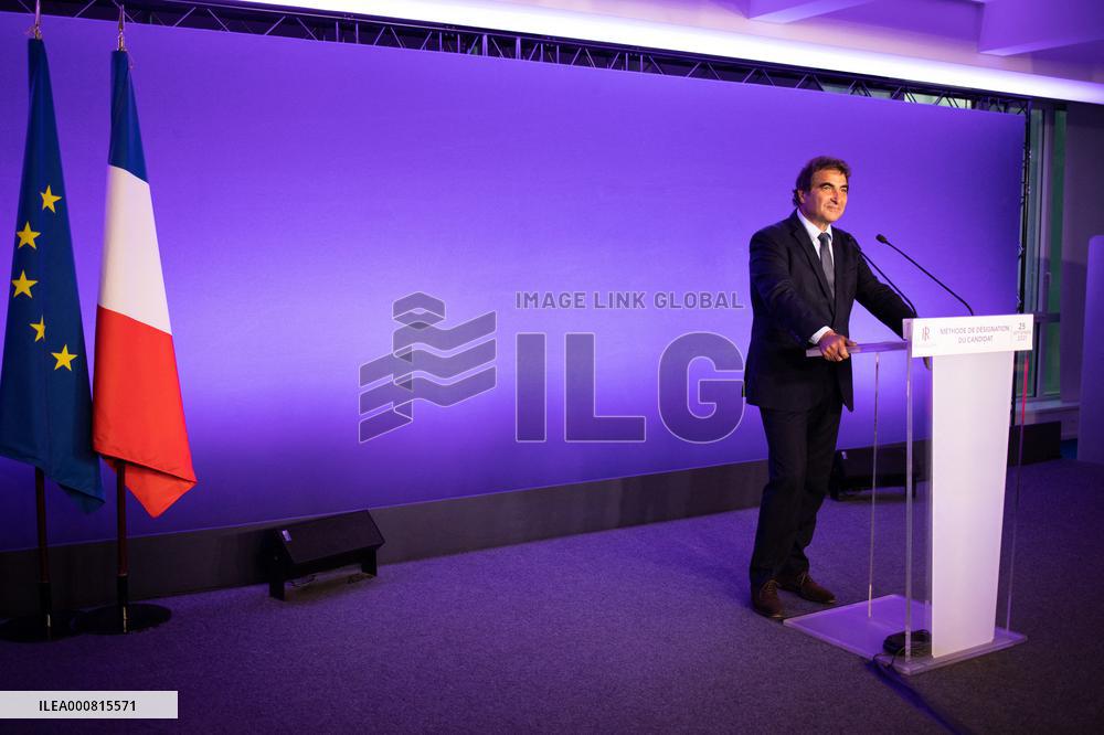 Christian Jacob gives a press conference - Paris