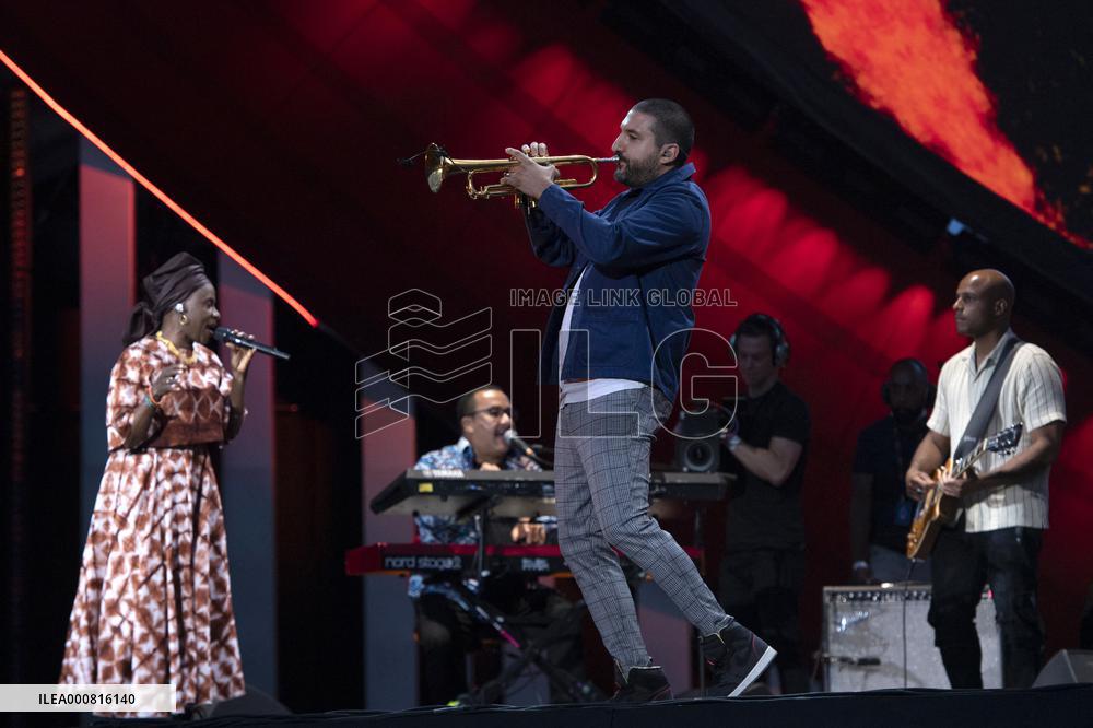 Global Citizen Live Paris - Angelique Kidjo and Ibrahim Maalouf