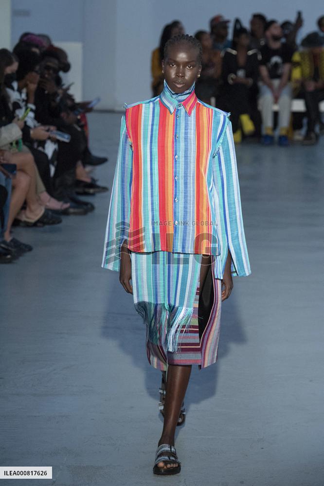 PFW - Kenneth Ize Runway