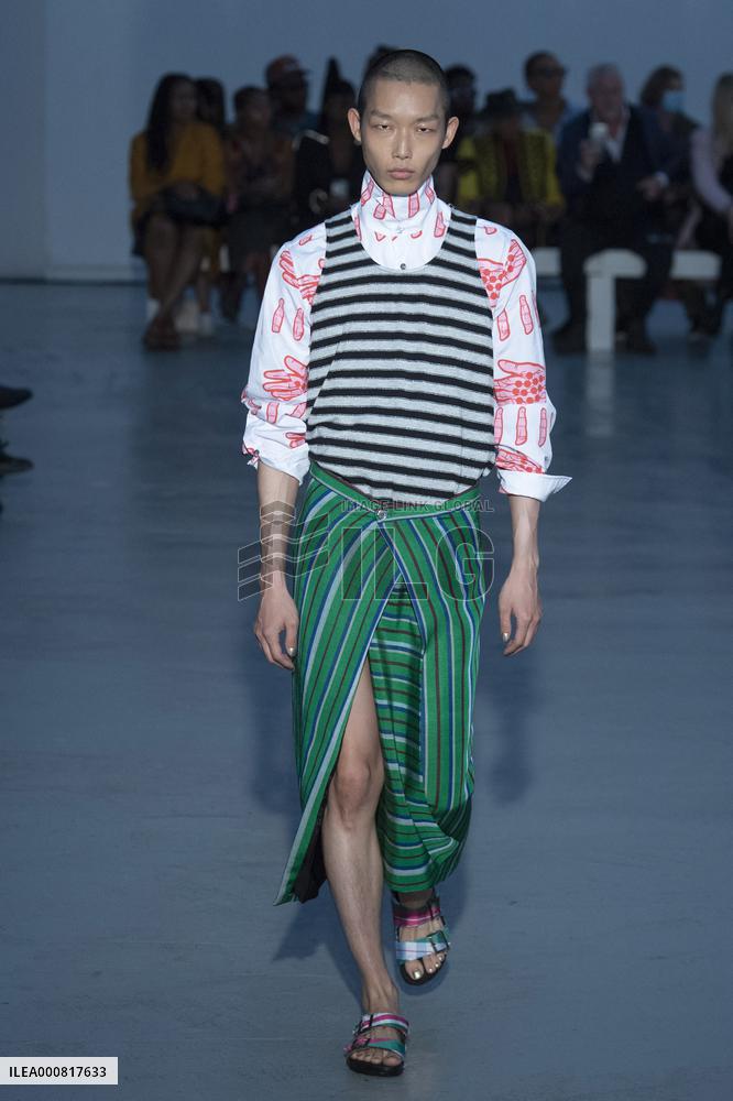 PFW - Kenneth Ize Runway
