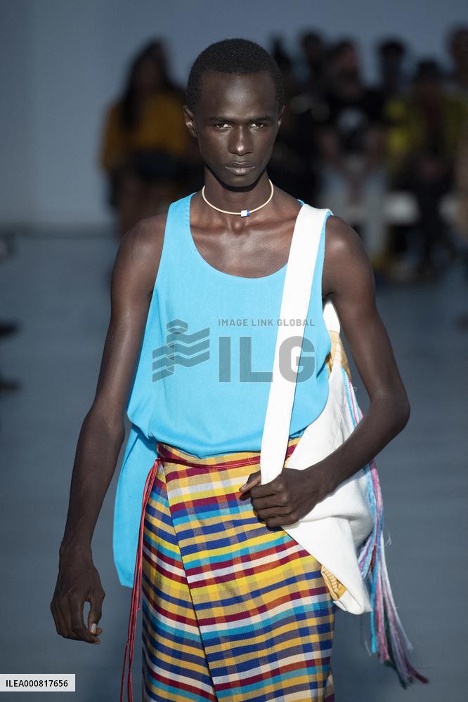 PFW - Kenneth Ize Runway