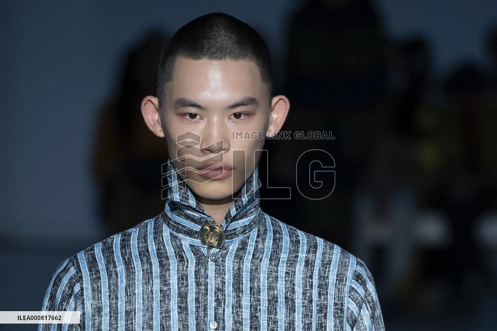 PFW - Kenneth Ize Runway