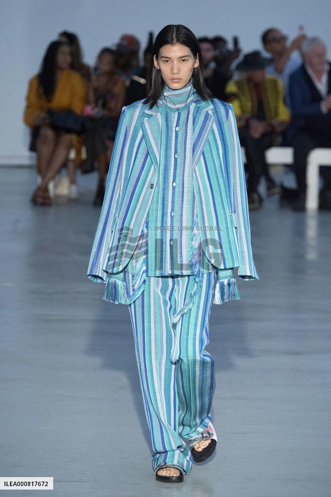 PFW - Kenneth Ize Runway