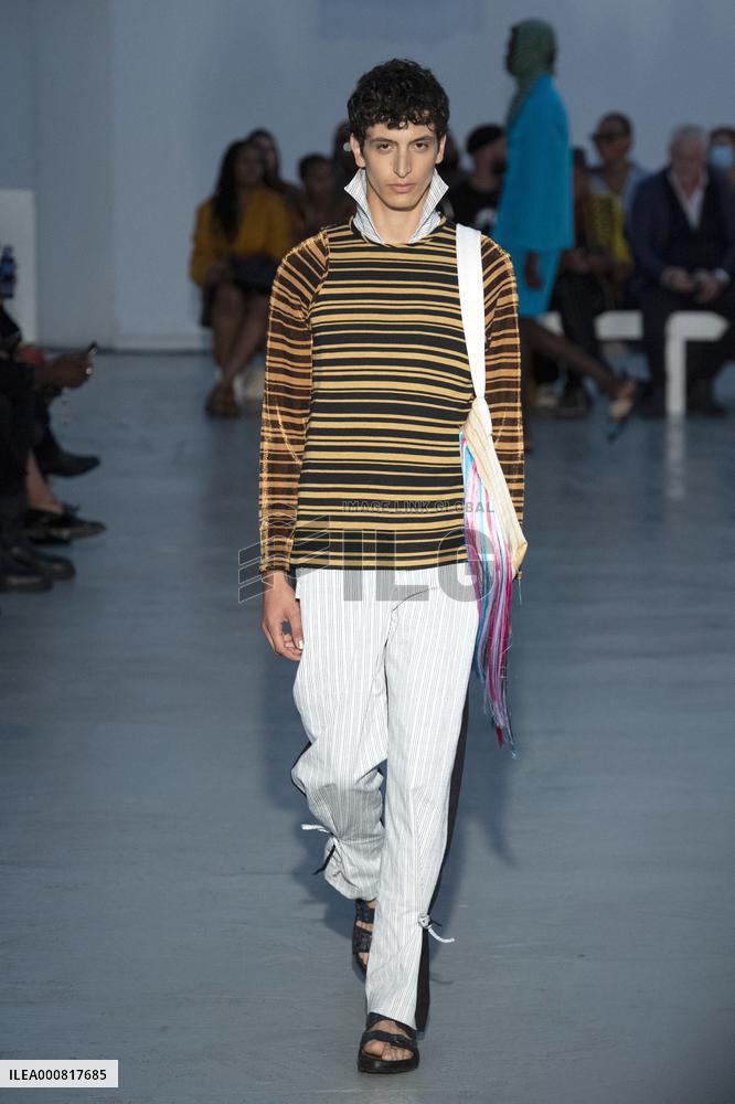 PFW - Kenneth Ize Runway