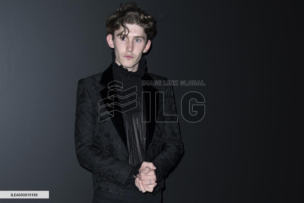 PFW - Saint Laurent Photocall