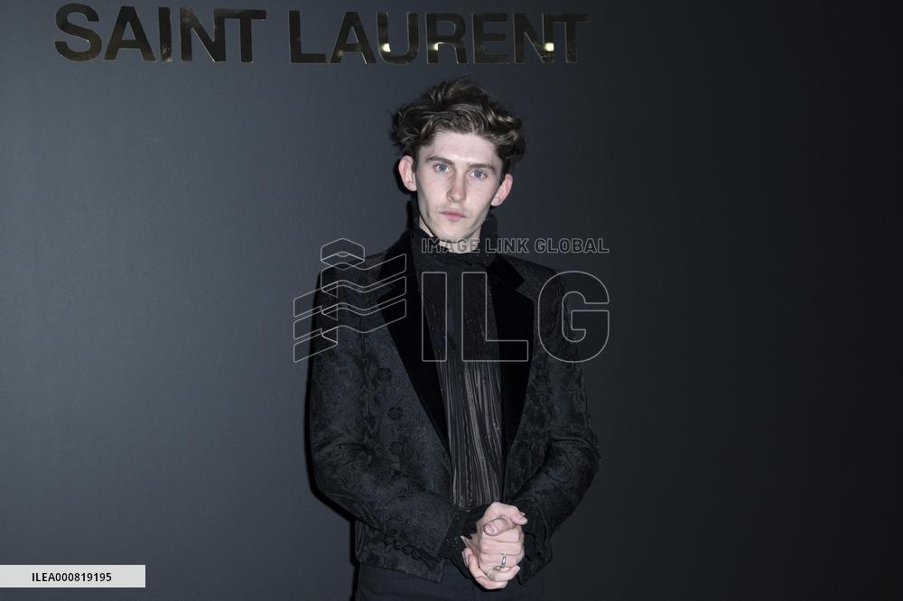 PFW - Saint Laurent Photocall
