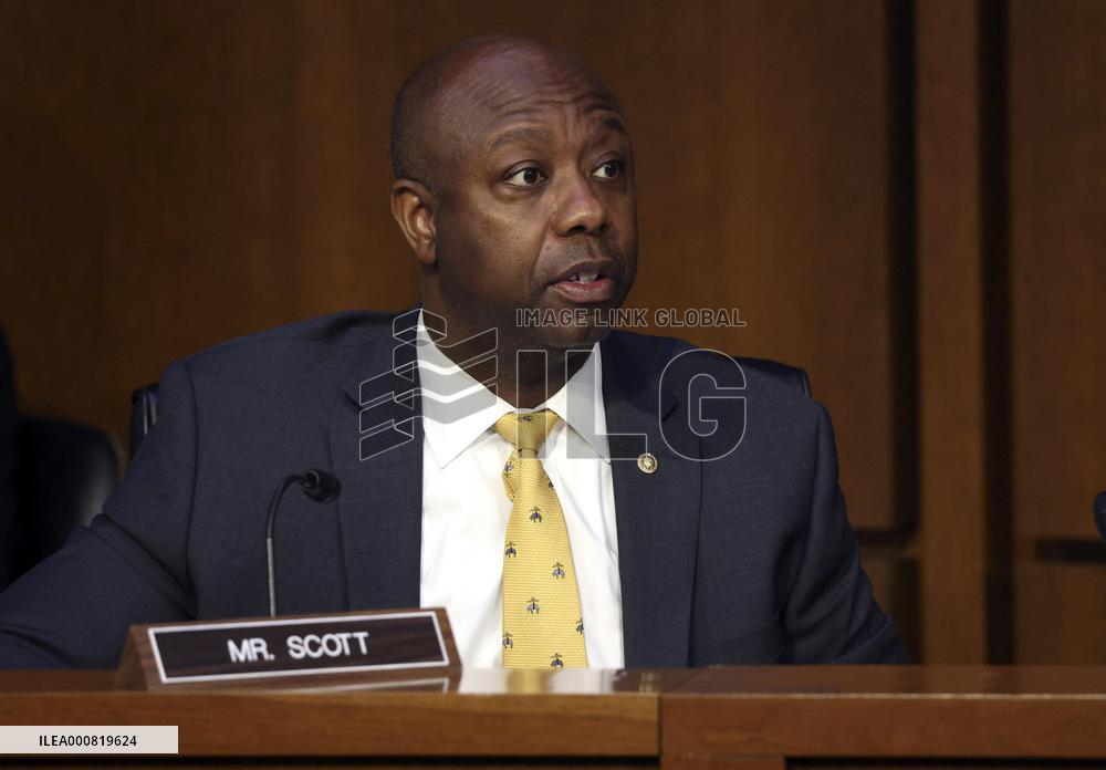 Senate Banking, Housing And Urban Affairs Hearing - Washington