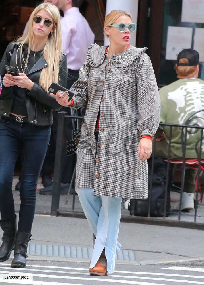 Busy Philipps Out - NYC
