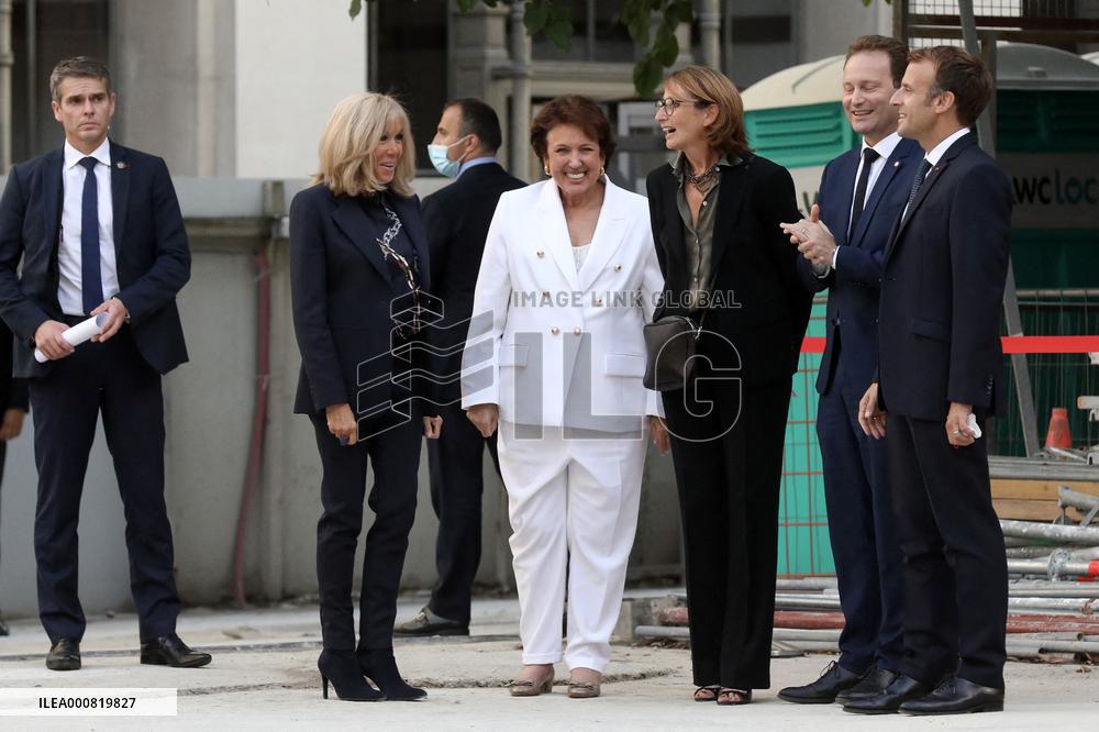 President Macron Visits The Richelieu Site, Historic Cradle Of The BnF - Paris