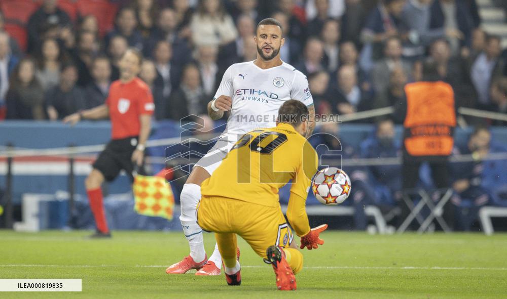 Champions League - PSG v Manchester City