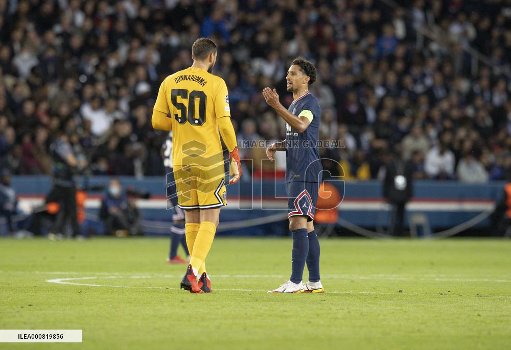 Champions League - PSG v Manchester City