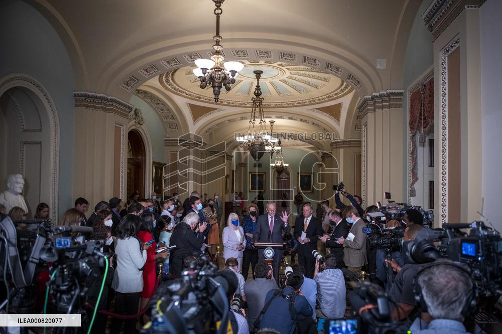 Senate Democrat's Policy Luncheon Press Conference - Washington