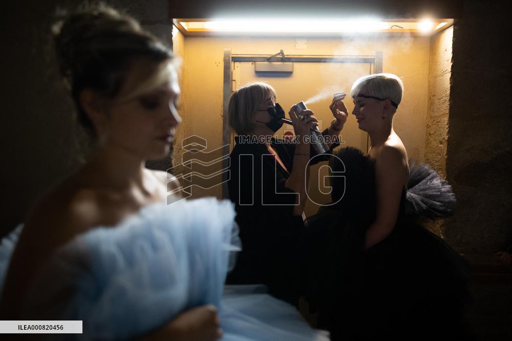 Fashion show for civilian amputees - Paris