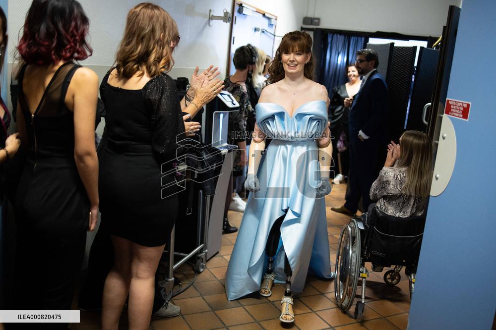 Fashion show for civilian amputees - Paris