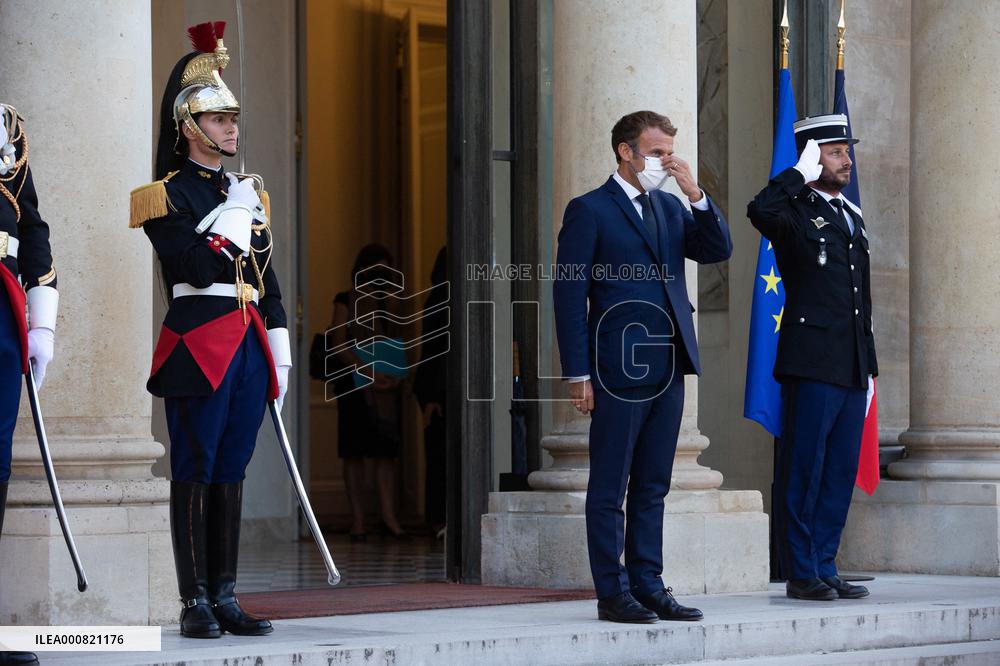 Emmanuel Macron meets with Mark Rutte - Paris