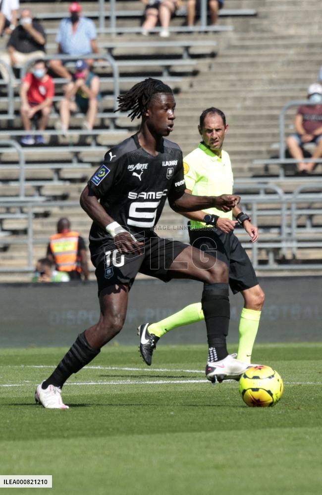 Real Madrid Sign France Teenager Eduardo Camavinga