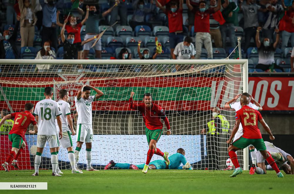 Cristiano Ronaldo Breaks International Goal Record