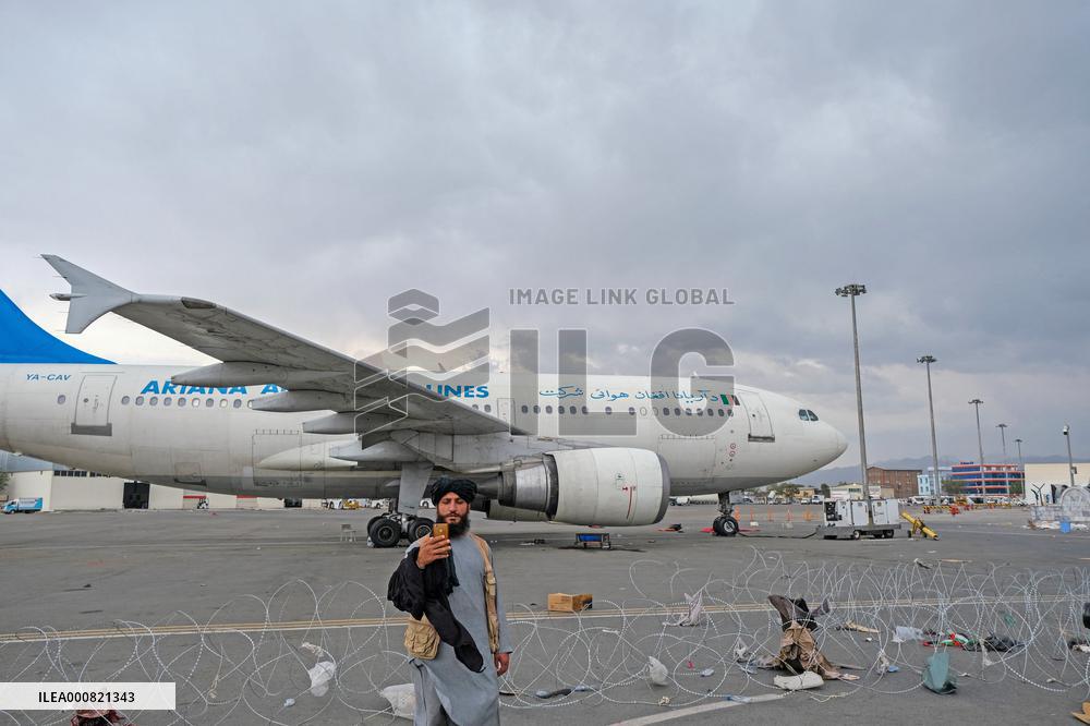 Taliban seize control of Kabul airport after US withdrawal