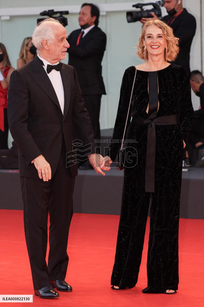 78th Mostra - E Stata La Mano Di Dio Premiere