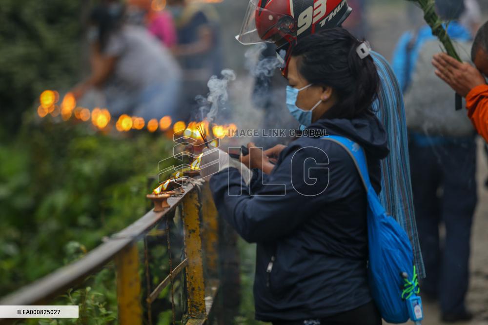 Nepalese observe Fathers Day