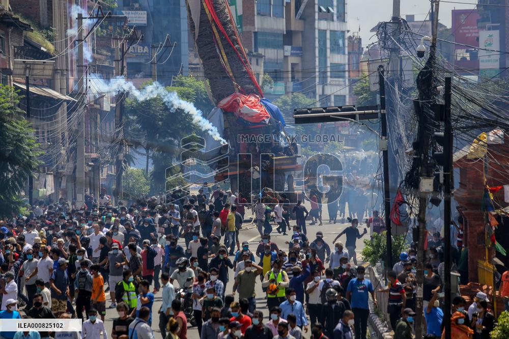Devotees and police clash during chariot procession in Nepal