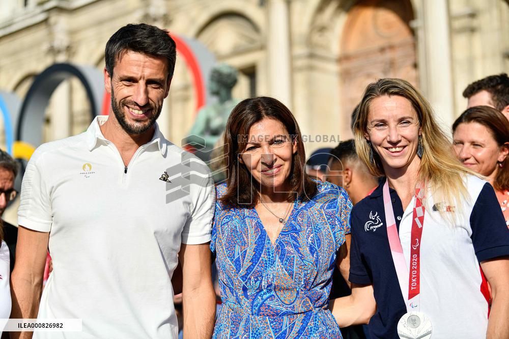 French Paralympic Team Athletes Return To Paris - Paris
