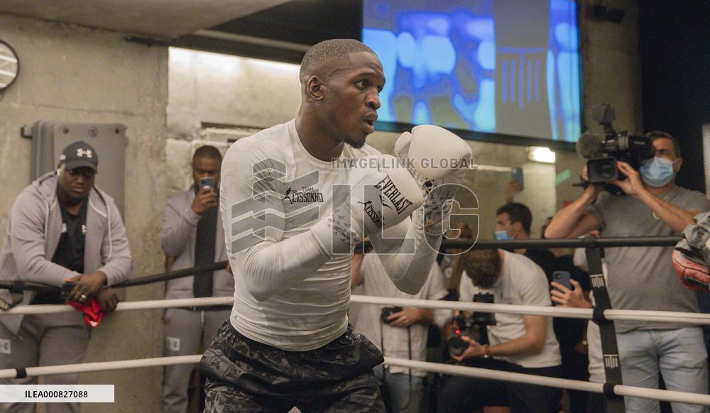Tony Yoka Private Training Session - Paris