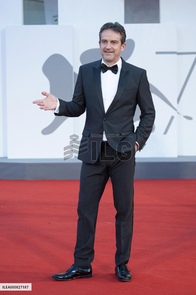 Venice - La Caja Premiere AM