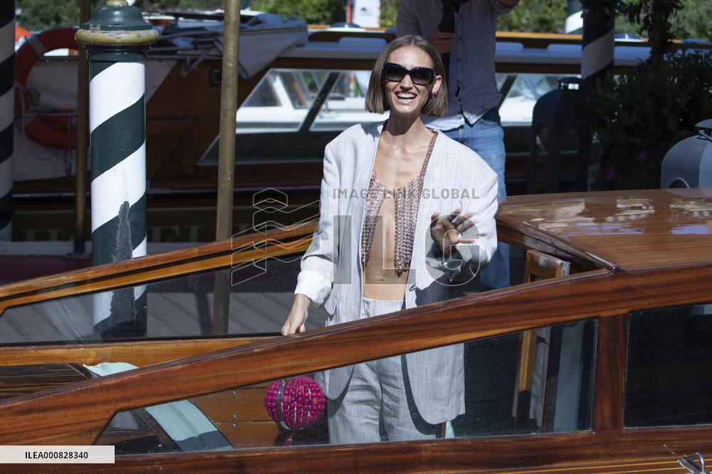 Venice - Arrivals Beatrice Brusco AM