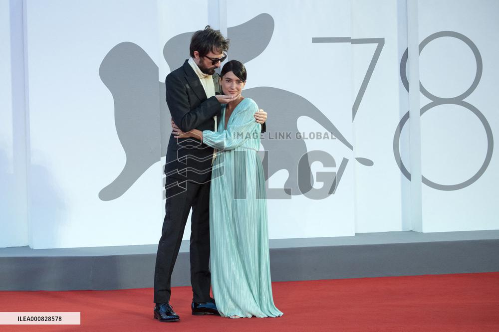 Venice - America Latina Premiere AM