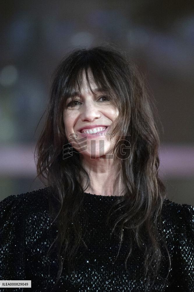 Venice - Les Choses Humaines Premiere AM