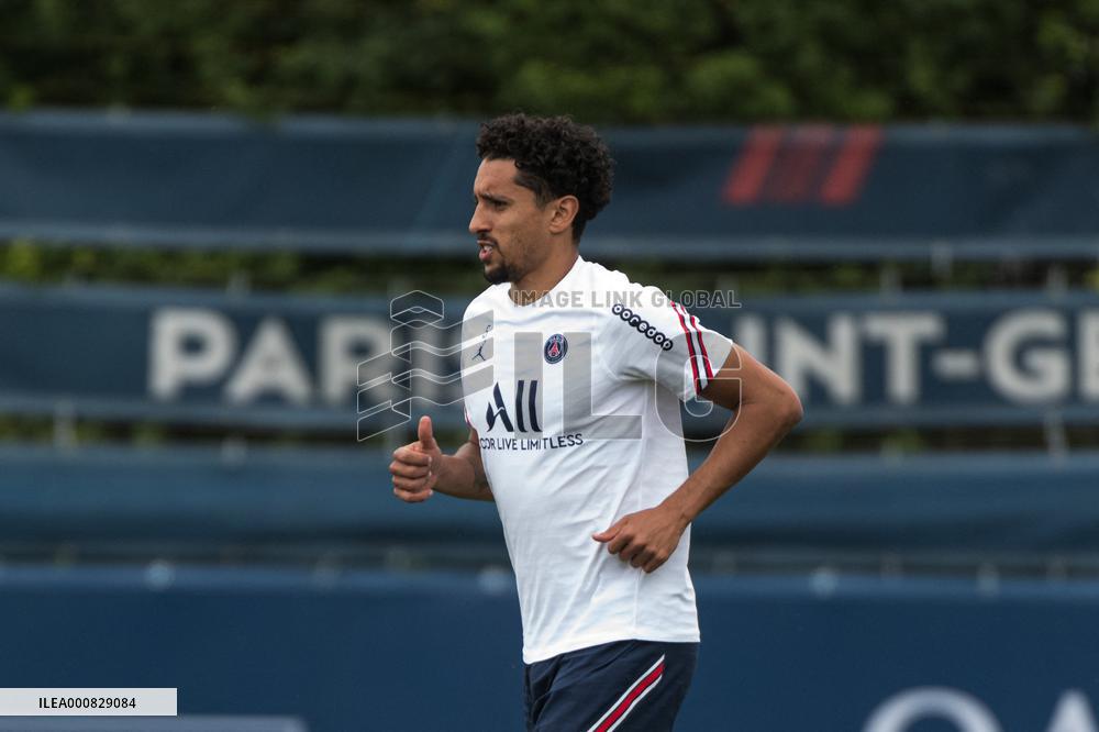 PSG Training Session - Saint Germain en Laye