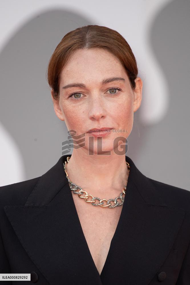 78th Mostra - Un Autre Monde Premiere