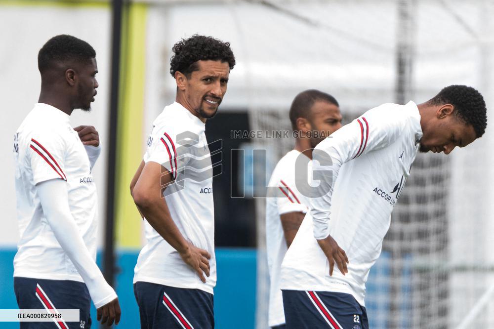 PSG Training Session - Saint Germain en Laye