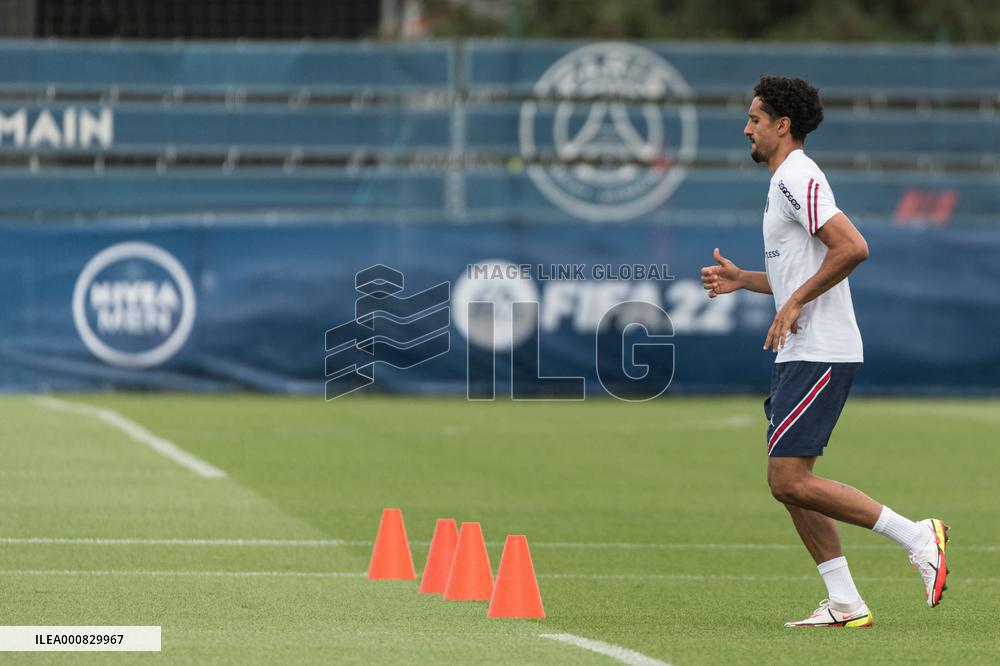 PSG Training Session - Saint Germain en Laye
