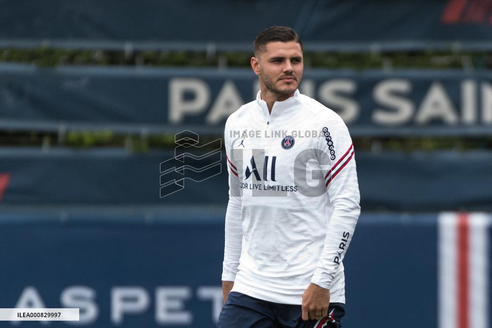 PSG Training Session - Saint Germain en Laye