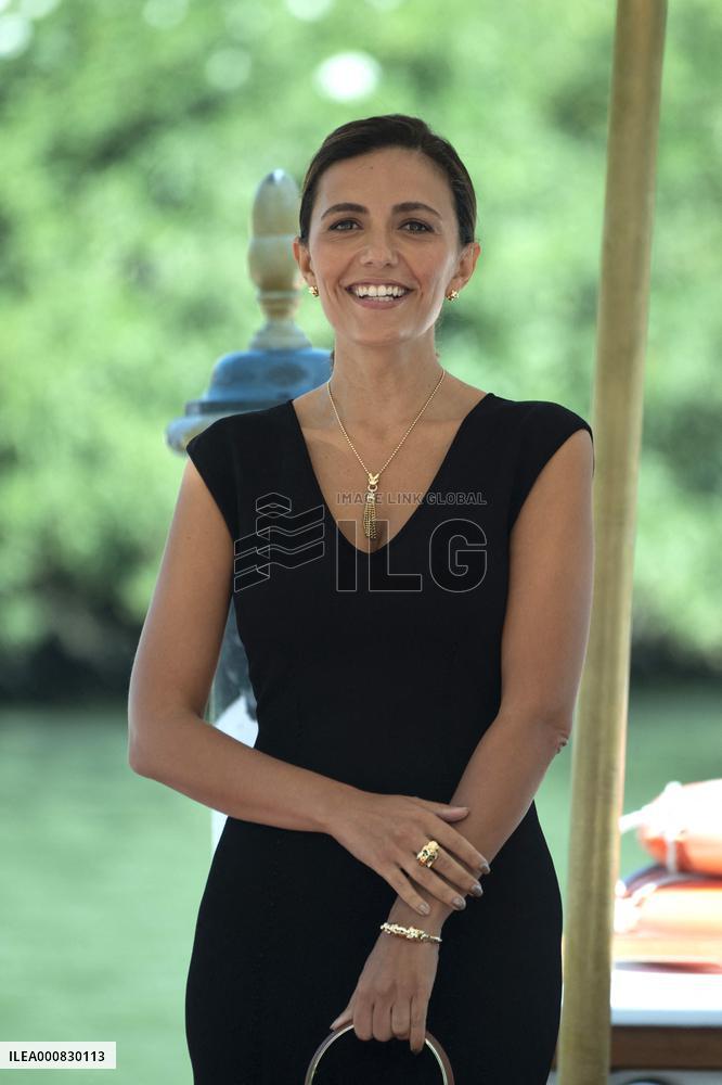Venice - Arrivals Serena Rossi AM