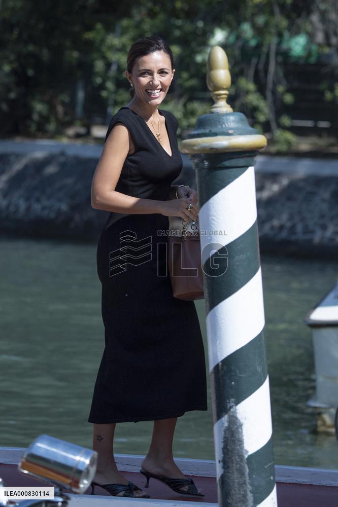 Venice - Arrivals Serena Rossi AM