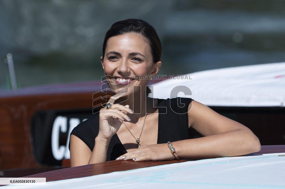 Venice - Arrivals Serena Rossi AM