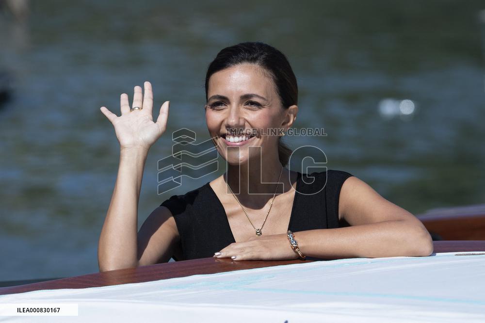 Venice - Arrivals Serena Rossi AM